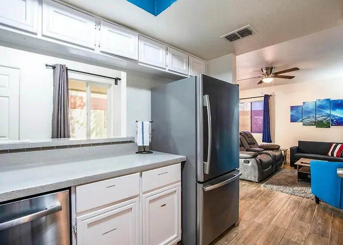 44a Modern Large 1bd W Heated Pool 44a * Casa Grande