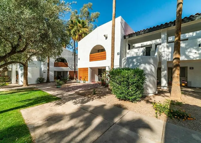 44a Modern Large 1bd W Heated Pool 44a * Casa Grande